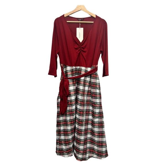 Elegant Red Plaid Midi Dress - Picture 2 of 8